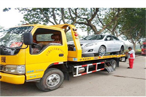 新场镇附近24小时汽车拖车服务热线